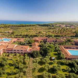 4* Отель I Giardini Di Cala Ginepro